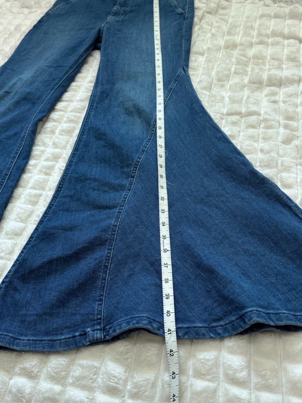 We the Free People 30 Marque Flare Jeans in Kora Wash ~ High Waist Bell Bottoms - Picture 8 of 11